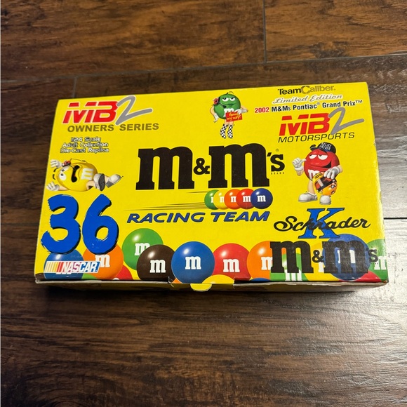 NASCAR #36 Ken Schrader M&M 2002 Pontiac Grand Prix 1 Of 2400 Diecast 1:24 Rare - Picture 13 of 16